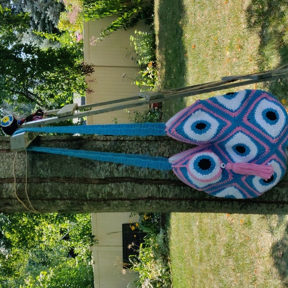 Handmade Crochet Women's Evil 👀 Eye Design Shoulder Bag - Picture 14 of 15